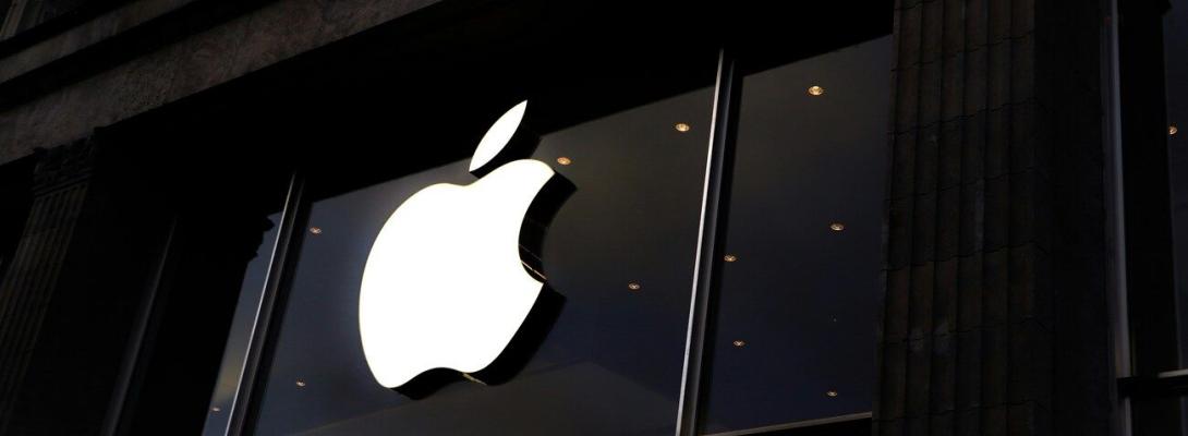 Сенсорний MacBook та дешевий iPhone 18e: Apple готує грандіозний реліз 16 новинок