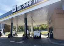 Росіяни пошкодили 16 АЗС у Києві: у КМВА розповіли, чи загрожує столиці дефіцит пального