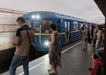 Красная ветвь метро Киева не будет работать во время воздушных тревог: в КГГА объяснили причину