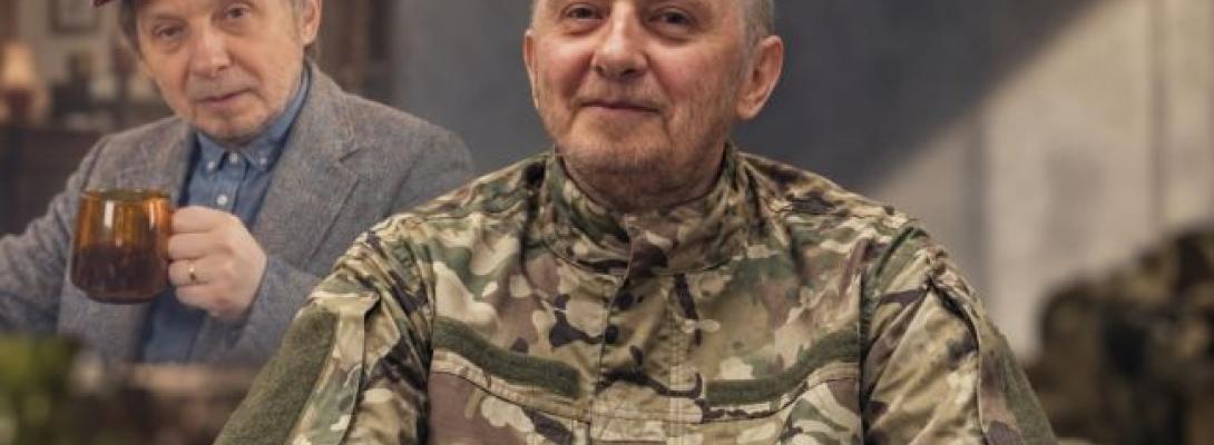 Популярний блогер зі Львова мобілізувався і показався у військовій формі: де служитиме пан Роман