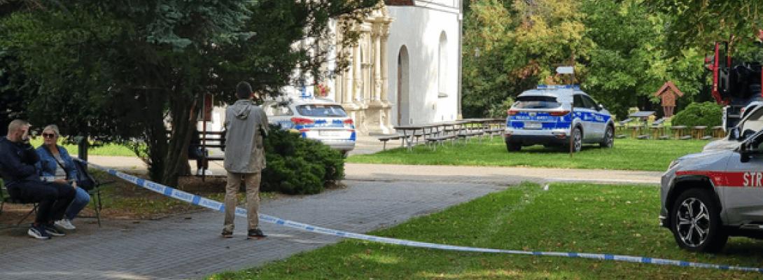 Трагедія в польському монастирі: чоловік із ножем влаштував криваву різанину