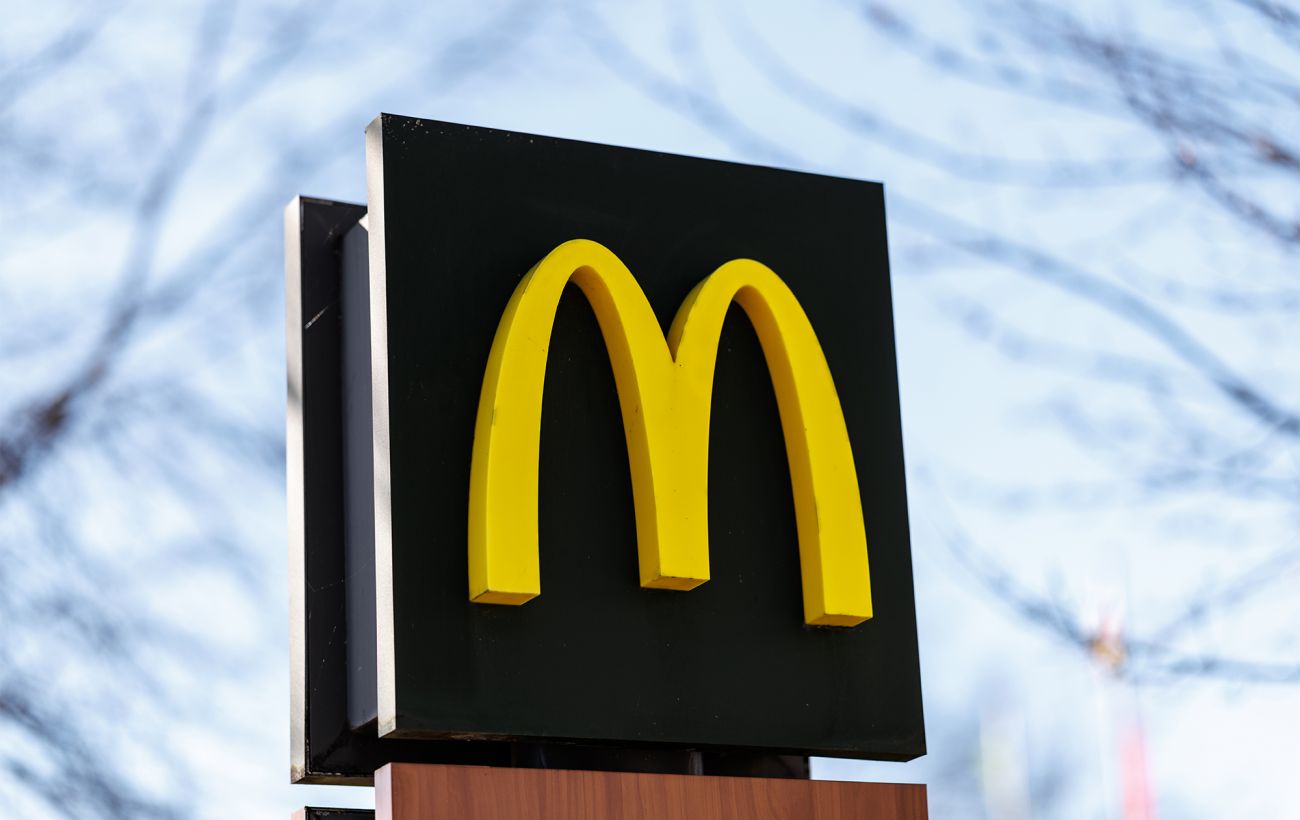 Склад логістичного партнера McDonald's атакували дрони на Київщині: що кажуть у компанії
