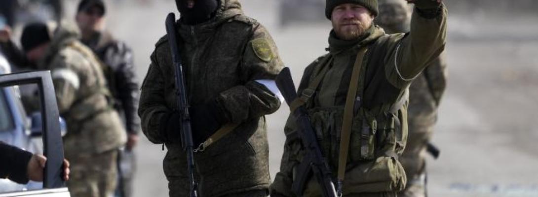 Ховалися за дітьми та літніми! Окупанти прикрили свою втечу цивільними на Куп'янщині