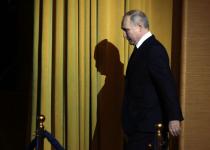 Терорист путін стурбований економікою росії на тлі загрози нових санкцій Трампа