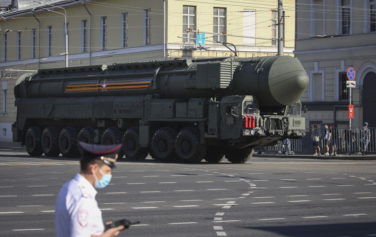 "Орешник" виявився застарілою ракетою? Експерти дослідили уламки і зробили заяву
