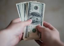  НБУ почав скорочувати продаж валюти: сигнал стабільності чи ризики для гривні?