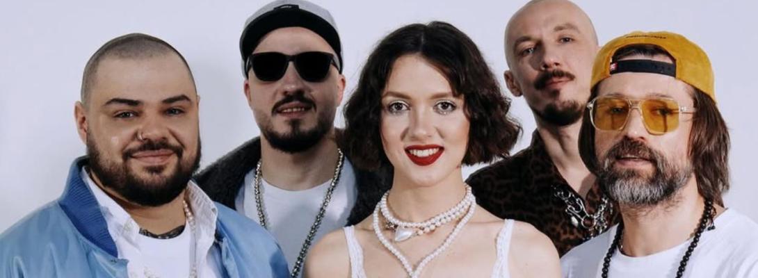 Солістка Future Culture відверто про виступи для військових: "Там я завжди в сльозах"
