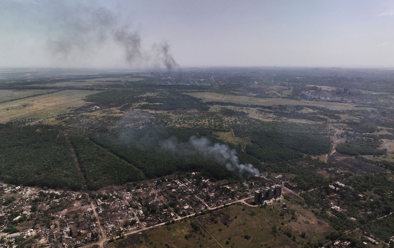 Окупанти шість разів намагалися встановити прапор рф у Торецьку: ЗСУ їх ліквідували
