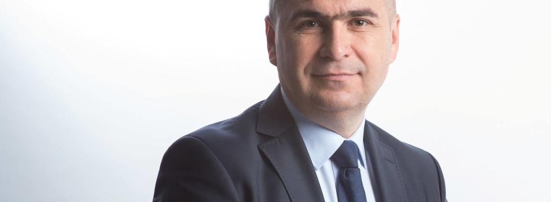У Румунії офіційно вступив на посаду тимчасовий президент: що відомо про нього?