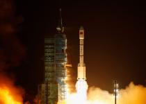 Китай запустил испытательный спутник для коммуникационных технологий нового поколения