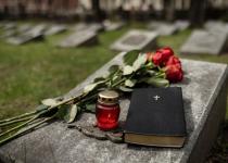 Батьківські суботи 2025: дати, традиції, звичаї та як правильно поминати покійних