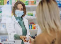 В Україні здешевшають ще близько 250 ліків: які саме препарати подешевшають?