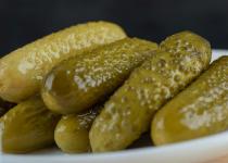 Квашені чи мариновані? Які продукти насправді кращі для здоров'я: експертні поради 