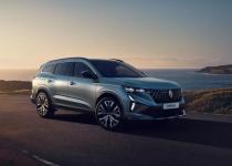 Кроссовер Renault Espace обновили: характеристики, цены и даты начала продаж