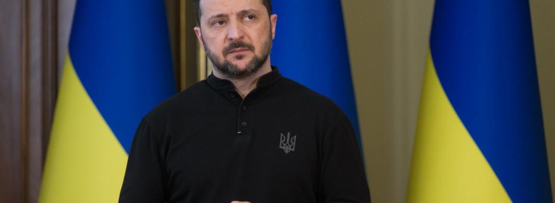 Зеленский поедет во Францию ​​готовить с Макроном саммит по безопасности: что известно?