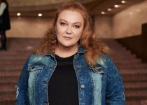 Звезда "Скаженого весілля" пережила сексуальные домогательства: "считала себя виновной"