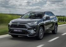 В мире растут очереди на гибриды Toyota: в компании назвали причину стремительного спроса