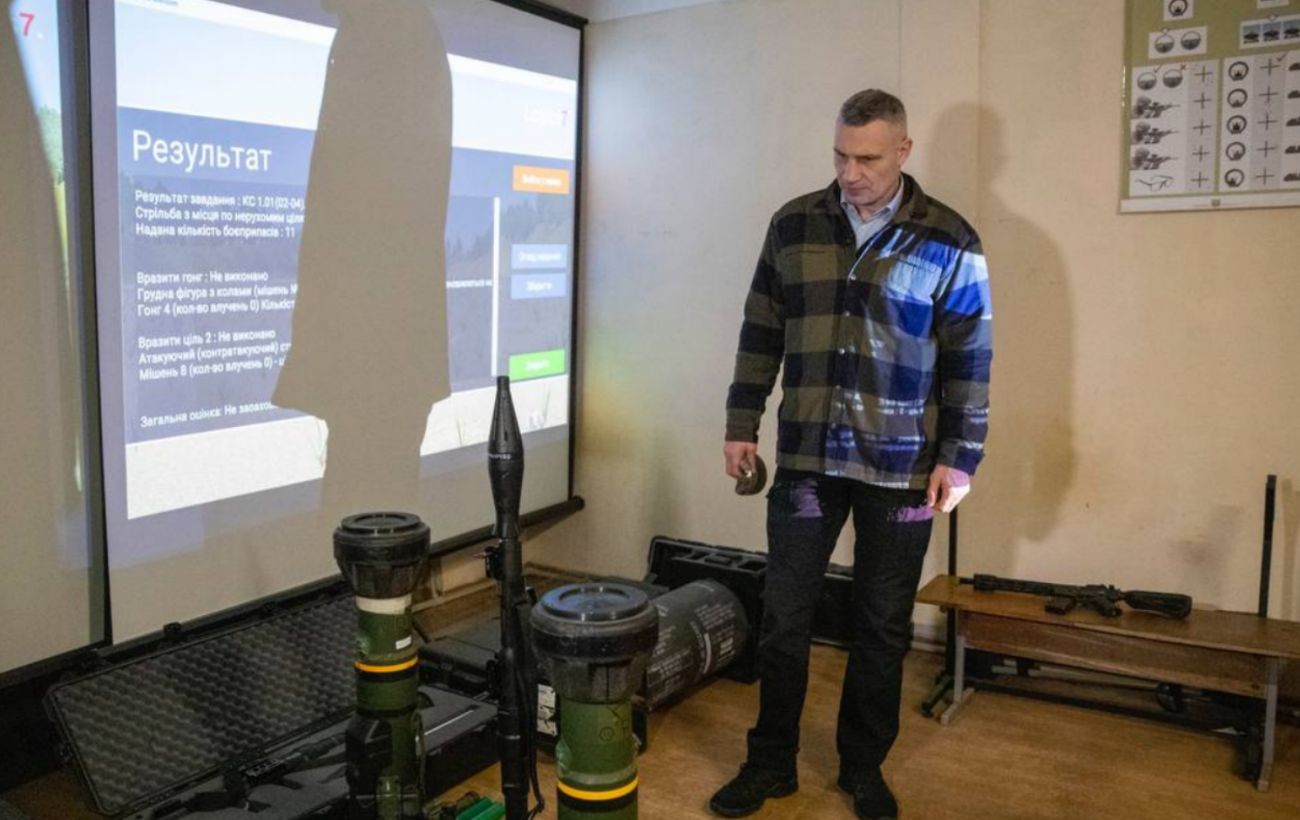 КМДА та комунальні підприємства проходять обов’язковий курс військової підготовки