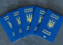 Це не жарт! Чому не можна посміхатися у фото на паспорт? Відповідь вас приголомшить