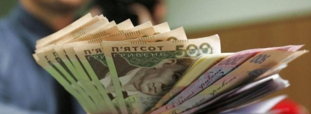 Зарплати ростуть, а робочі місця зникають: чи є майбутнє для тих, хто працює в Україні