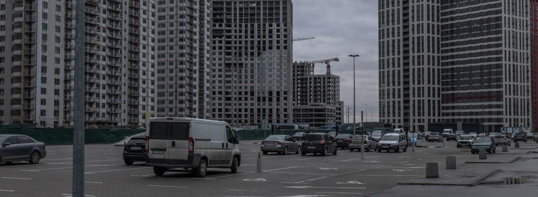 Стало відомо, скільки заробляють чиновники на стихійному розміщенні парковок у Києві
