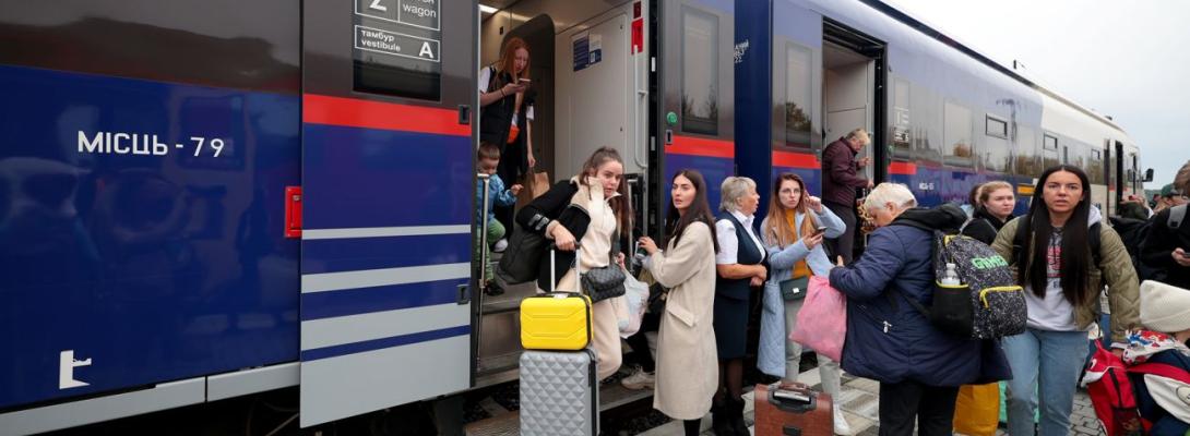 Атака по Україні зачепила "Укрзалізницю": поранені працівники, що з рухом поїздів