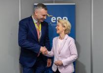 Кличко зустрівся з президенткою Єврокомісії: Україні потрібні зусилля партнерів