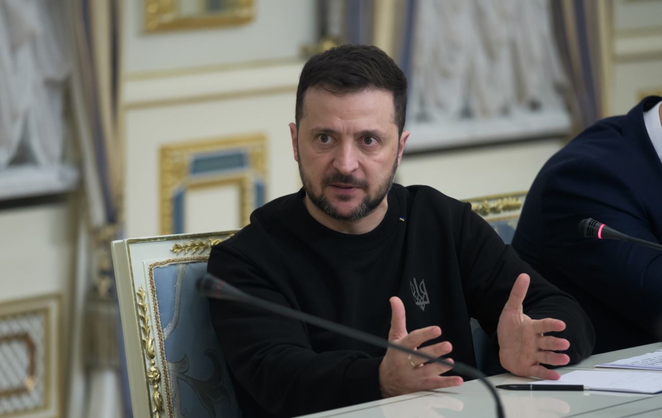 Російські терористи атакували Одесу 21 дроном, завали досі розбирають, - Зеленський