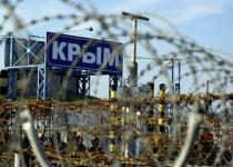 Окупанти в паніці! Масштабна атака дронів на Крим — аеродроми в диму, усе палає