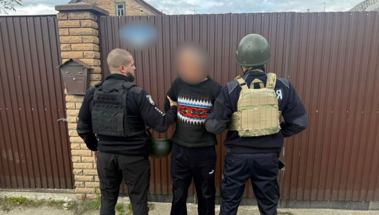 Стрілянина серед білого дня! У Софіївській Борщагівці вбили військового і його тещу
