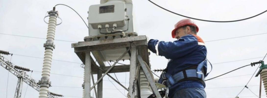 Енергетична відбудова України: міжнародна підтримка допомагає відновити електромережі