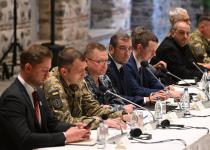 Делегації України та рф на переговорах у Стамбулі спілкуються через перекладача