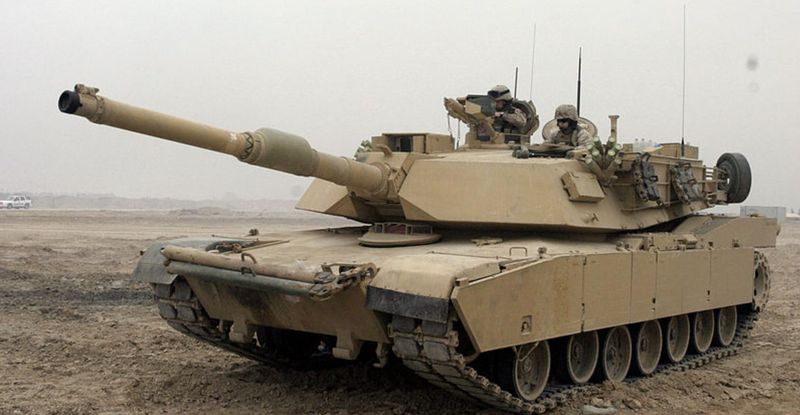 США були проти, але Австралія зробила це! Танки Abrams вже їдуть в Україну