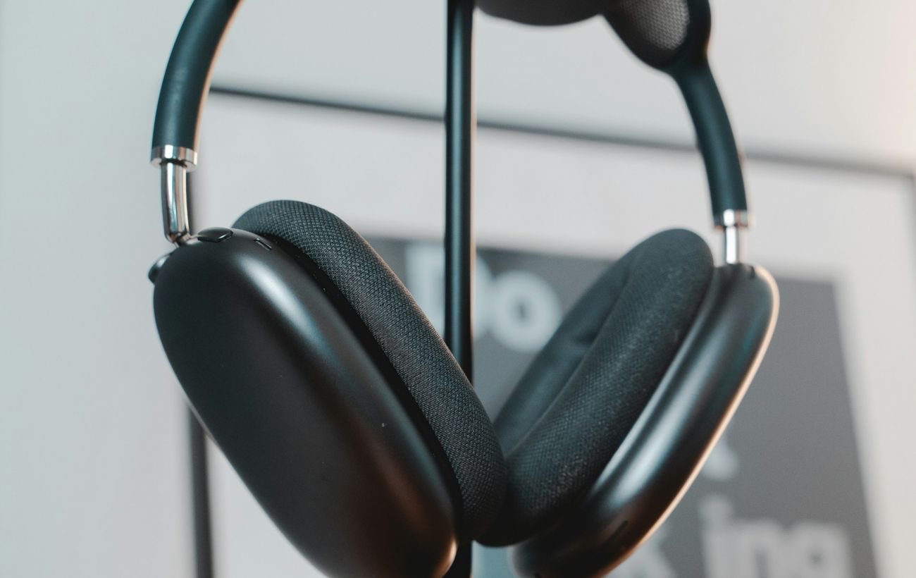 Коли вийдуть AirPods Max 2 і що в них зміниться: аналітик розкриває подробиці