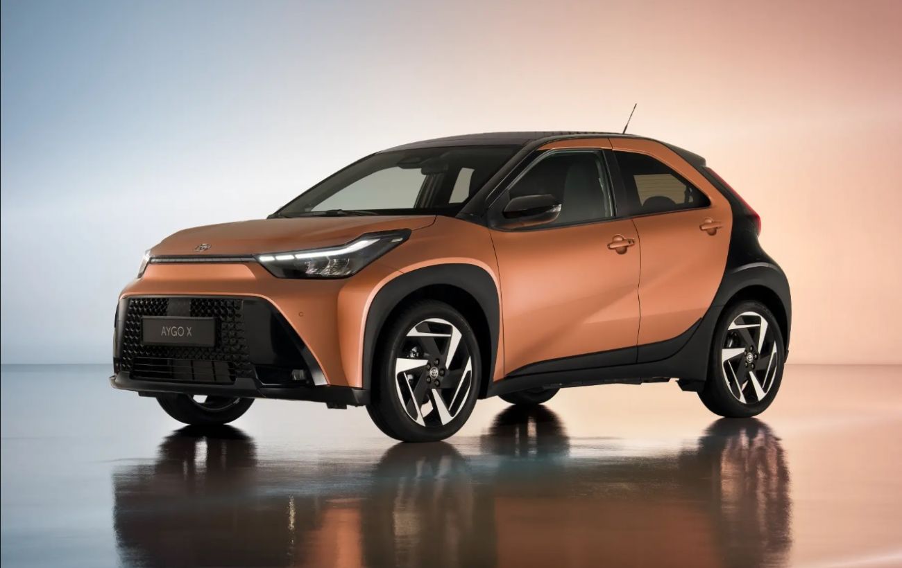 Toyota оновила свій найменший кросовер в Європі: новий дизайн, технології та ціни