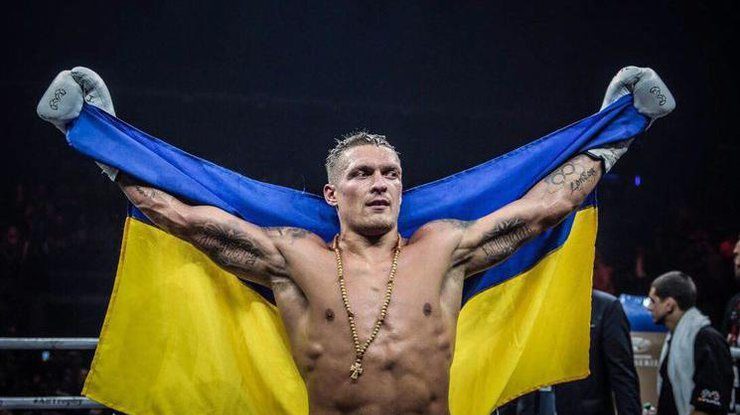 Усик жорстко розніс Трампа і запропонував пожити у Києві, щоб побачити війну  