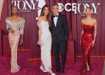 Найкращі образи зірок на червоній доріжці Tony Awards 2025: модні тренди цього року