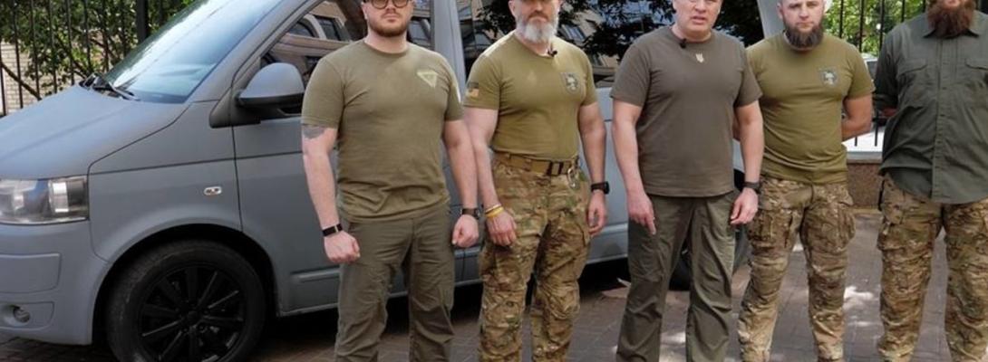 Група "Гюрза" отримала чергову автівку від волонтерів "Української команди", - Палатний