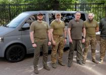 Група "Гюрза" отримала чергову автівку від волонтерів "Української команди", - Палатний