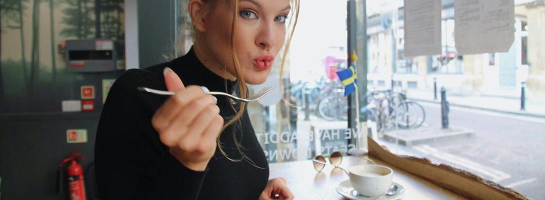 Що їсти жінкам після 40? Ці 10 продуктів підтримають фігуру, гормони та нерви