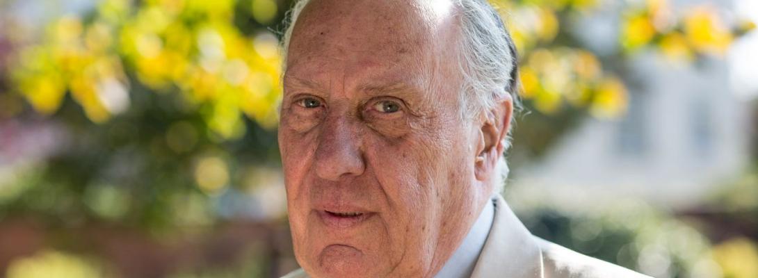 Помер легендарний письменник Фредерік Форсайт - автор бестселера "День шакала"