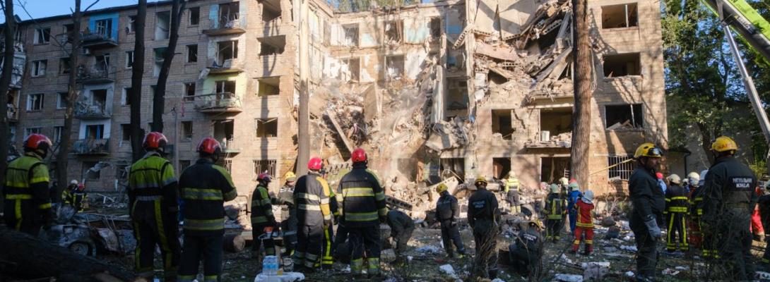 Росіяни цинічно поширюють фейк про загибель людей у Києві від "ракети ППО", - ЦПД