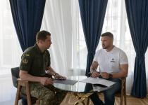 Міноборони об’єднується з приватними виробниками зброї: чи змінить це хід війни?