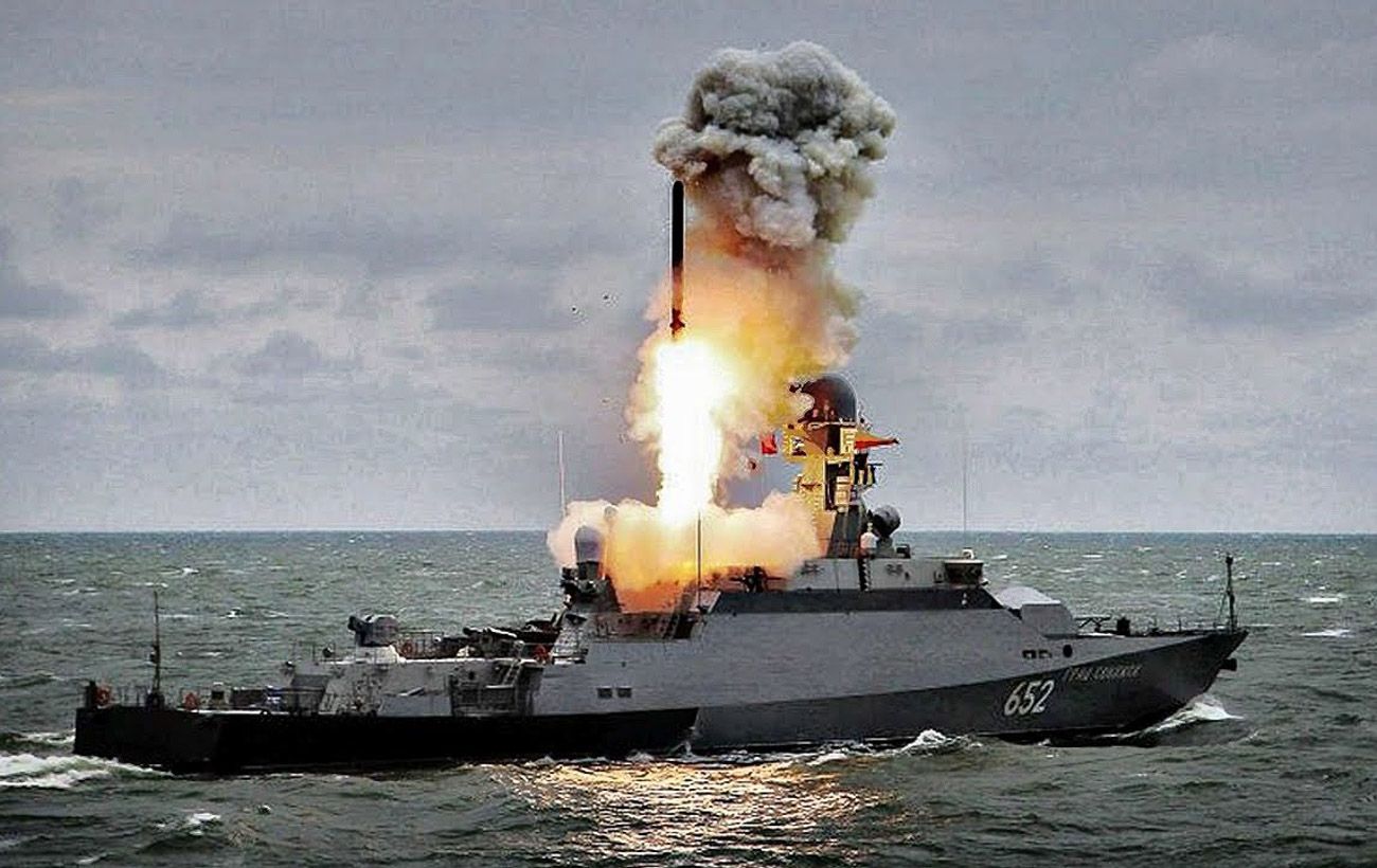 Ворог виводить підводні човни в море, але не стріляє: Плетенчук пояснив причину