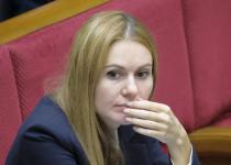Нардепка назвала категорію людей, які можуть палити дровами без жодних наслідків
