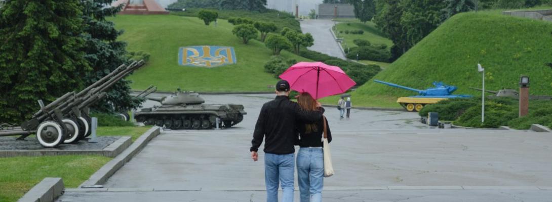 На Київ насувається негода, жовтий рівень небезпеки: до чого готуватися мешканцям