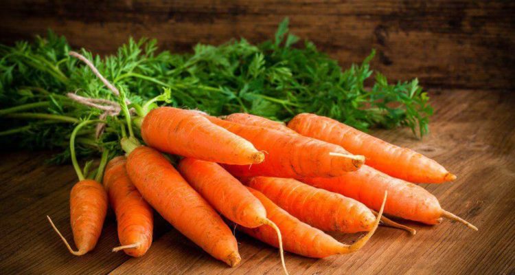  5 кращих продуктів харчування для боротьби зі старінням: як зберегти молодість