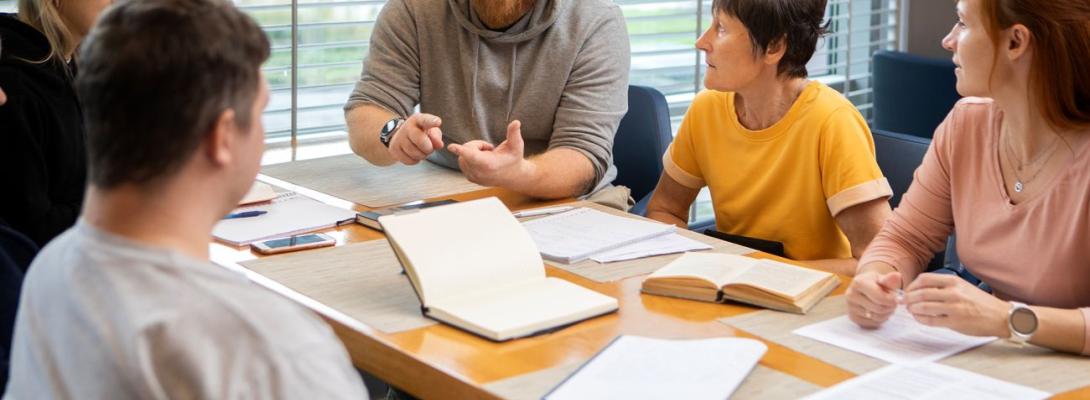 Кого бракує роботодавцям? В Україні назвали найпопулярніші професії року