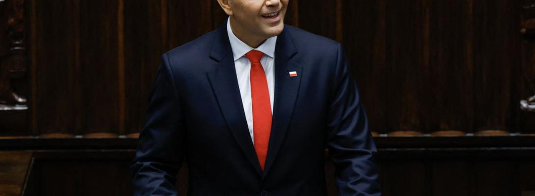 У Польщі офіційно новий президент: хто такий Навроцький і що від нього очікувати