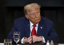 Індія догралась: Трамп накладає жорстке мито за купівлю російської нафти!